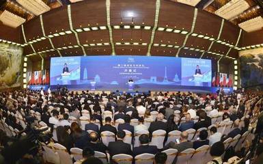 業(yè)績(jī)與榮耀齊飛，服務(wù)共品牌飆揚(yáng)——曲江會(huì)展2018年會(huì)議及展覽服務(wù)回顧